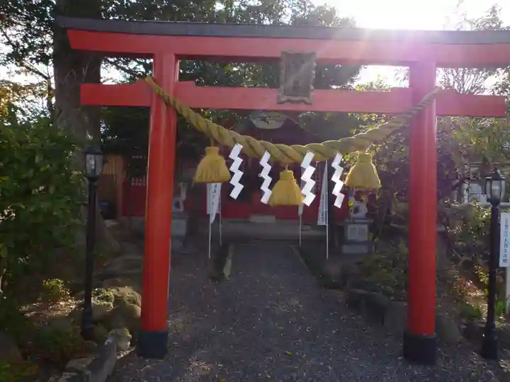 神館飯野高市本多神社の末社・摂社