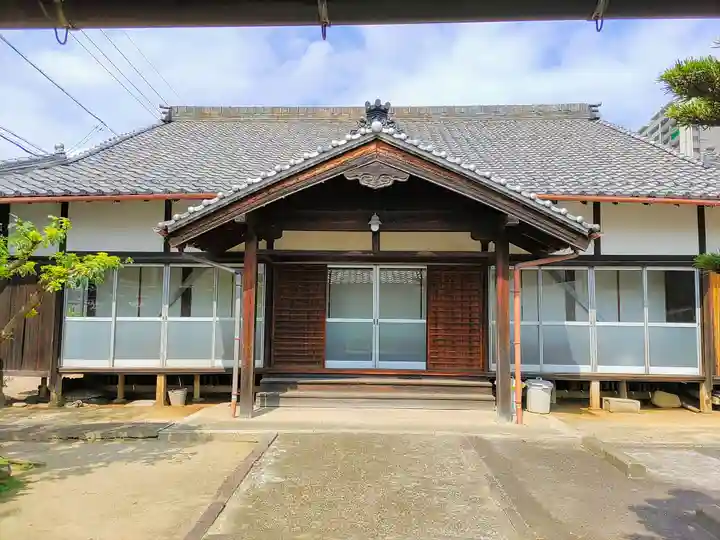 宝田寺の本殿・本堂