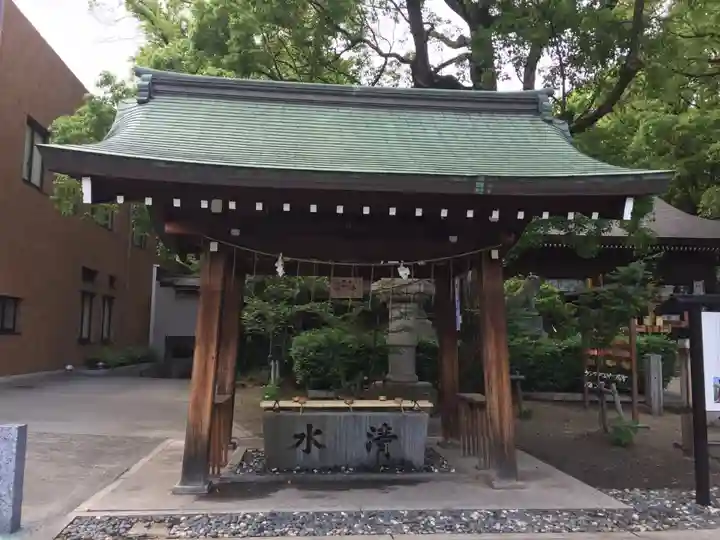 若宮八幡社の手水舎