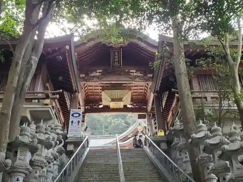 鹿嶋神社の山門・神門