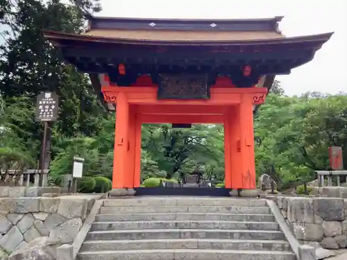 恵林寺の山門