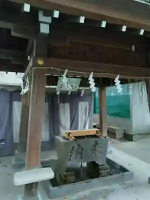 子安神社の手水舎