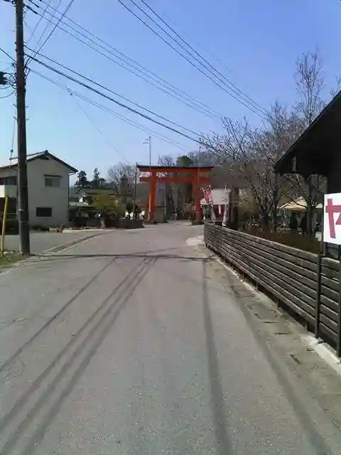 皆野椋神社の鳥居