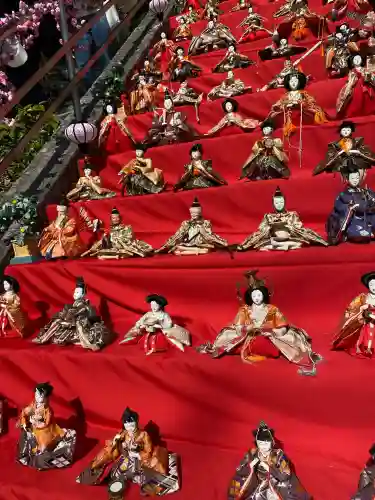 宇佐八幡宮の{uncategorized: "未分類", other: "その他", undefined: "問題あり", building: "その他建物", grave: "お墓", sacred_gate: "鳥居", guardian: "狛犬", statue: "像", buddha: "仏像", history: "歴史", nature: "自然", garden: "庭園", animal: "動物", pagoda: "塔", temizu: "手水舎", mountain_gate: "山門・神門", sanctuary: "本殿・本堂", subordinate: "末社・摂社", art: "芸術", scenery: "景色", jizo: "地蔵", ema: "絵馬", goshuin: "御朱印", omikuji: "おみくじ", items: "授与品その他", amulet: "お守り", goshuincho: "御朱印帳", eats: "食事", festival: "お祭り", votive_dance: "神楽", shichigosan: "七五三参", wedding: "結婚式", experience: "体験その他", initially: "初詣", around: "周辺", anti_infection: "感染症対策"}