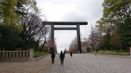 靖國神社の鳥居
