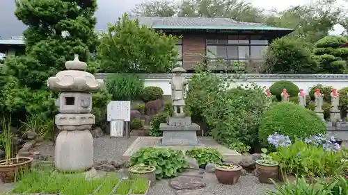 真言宗神道派大本山 宝珠院の像