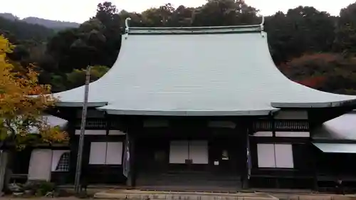 瑞応寺の本殿