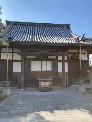 淨橋寺の本殿・本堂