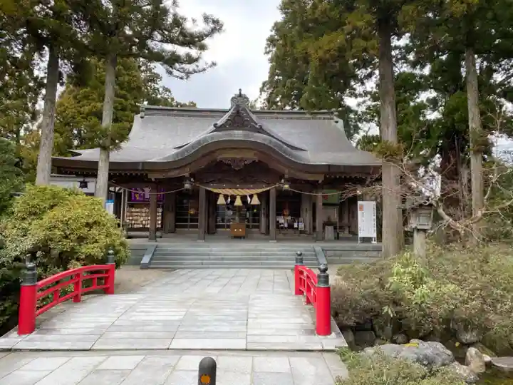 越中一宮 髙瀬神社の本殿・本堂
