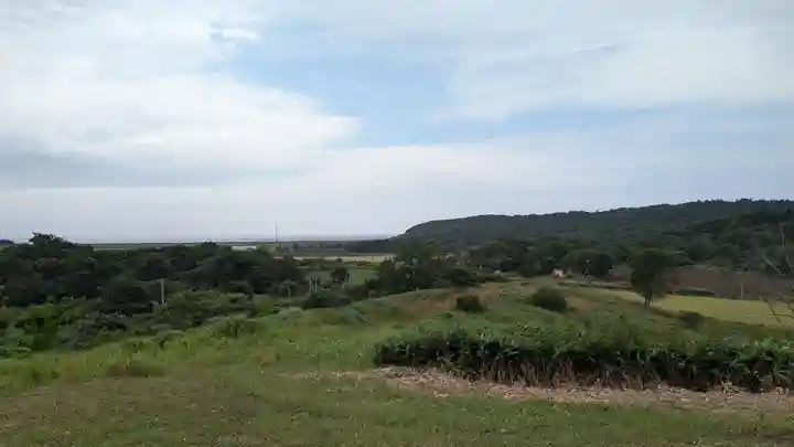 旭春日神社の景色