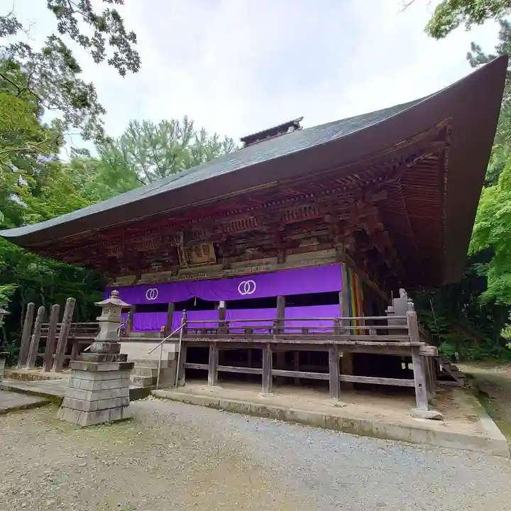 西明寺の本殿・本堂