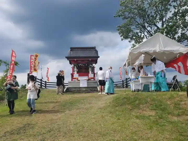 男浅間神社の本殿・本堂