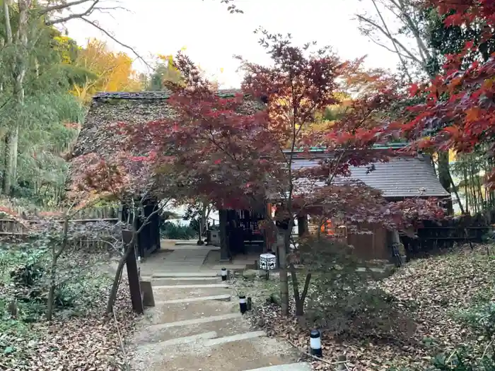 教林坊の山門