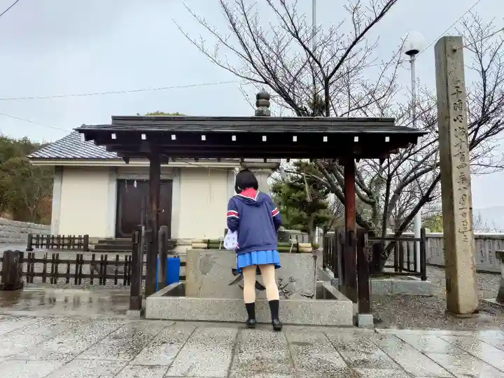 大宮八幡神社の手水舎
