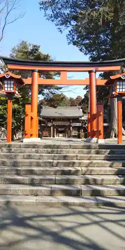 諏訪神社の鳥居