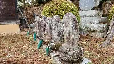 霊山寺の地蔵