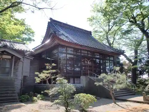 楢本神社の本殿