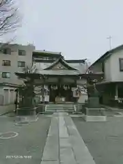 穏田神社の本殿