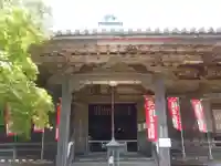 石峯寺の本殿・本堂
