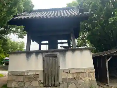 教興寺の{uncategorized: "未分類", other: "その他", undefined: "問題あり", building: "その他建物", grave: "お墓", sacred_gate: "鳥居", guardian: "狛犬", statue: "像", buddha: "仏像", history: "歴史", nature: "自然", garden: "庭園", animal: "動物", pagoda: "塔", temizu: "手水舎", mountain_gate: "山門・神門", sanctuary: "本殿・本堂", subordinate: "末社・摂社", art: "芸術", scenery: "景色", jizo: "地蔵", ema: "絵馬", goshuin: "御朱印", omikuji: "おみくじ", items: "授与品その他", amulet: "お守り", goshuincho: "御朱印帳", eats: "食事", festival: "お祭り", votive_dance: "神楽", shichigosan: "七五三参", wedding: "結婚式", experience: "体験その他", initially: "初詣", around: "周辺", anti_infection: "感染症対策"}
