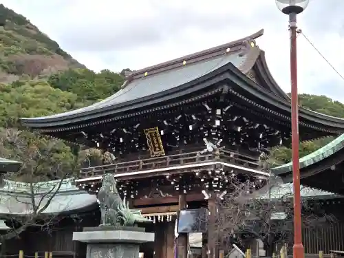 宮地嶽神社の山門・神門