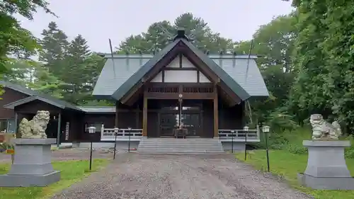 阿寒神社の本殿