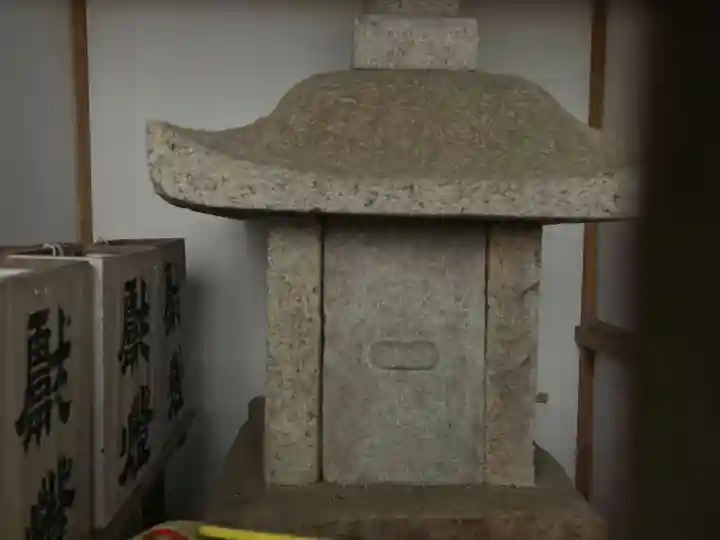 稲田大明神(滋賀県)