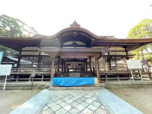 往馬坐伊古麻都比古神社の本殿・本堂