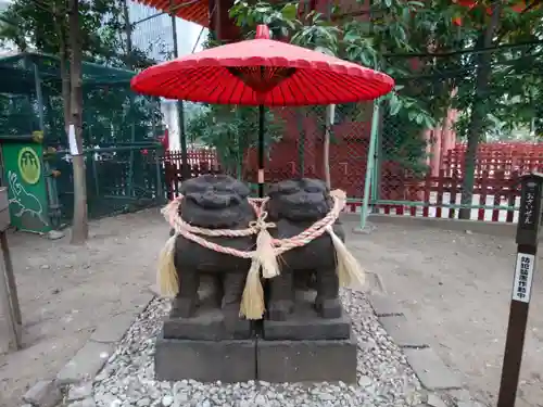 浅草神社の狛犬