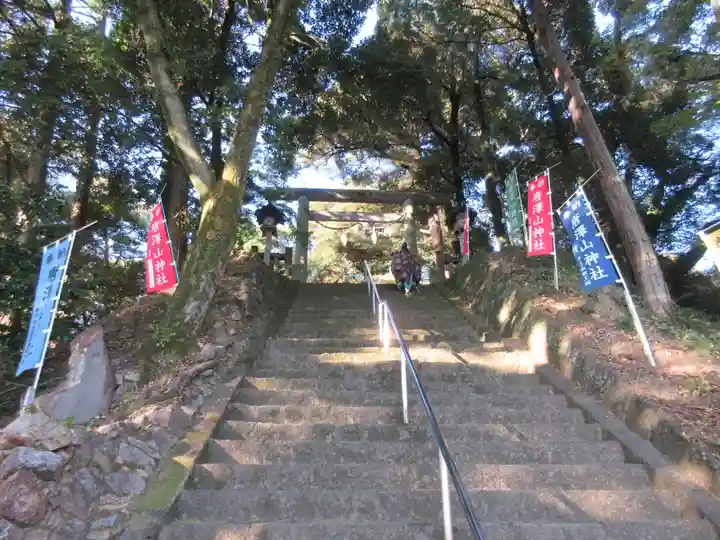 唐澤山神社の鳥居