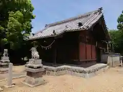 神明社の本殿