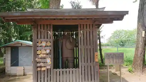 武蔵野神社の像