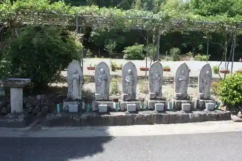 唯稱寺(滋賀県)