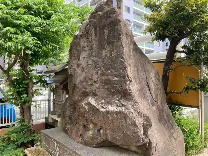 蛇幸都神社(蛇骨神社)の{uncategorized: "未分類", other: "その他", undefined: "問題あり", building: "その他建物", grave: "お墓", sacred_gate: "鳥居", guardian: "狛犬", statue: "像", buddha: "仏像", history: "歴史", nature: "自然", garden: "庭園", animal: "動物", pagoda: "塔", temizu: "手水舎", mountain_gate: "山門・神門", sanctuary: "本殿・本堂", subordinate: "末社・摂社", art: "芸術", scenery: "景色", jizo: "地蔵", ema: "絵馬", goshuin: "御朱印", omikuji: "おみくじ", items: "授与品その他", amulet: "お守り", goshuincho: "御朱印帳", eats: "食事", festival: "お祭り", votive_dance: "神楽", shichigosan: "七五三参", wedding: "結婚式", experience: "体験その他", initially: "初詣", around: "周辺", anti_infection: "感染症対策"}
