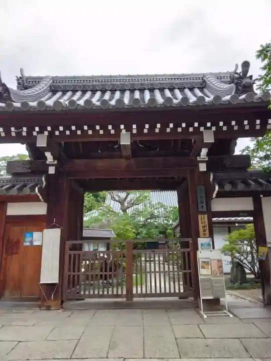 浄國寺(浄国寺)の山門・神門