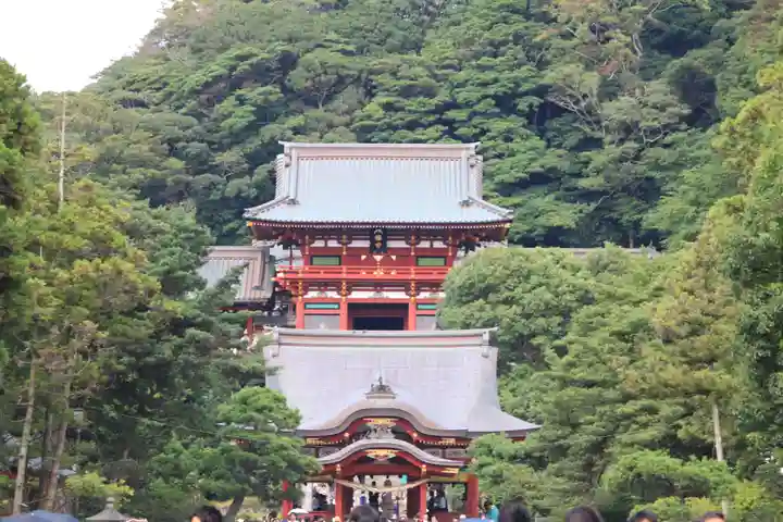 鶴岡八幡宮の本殿・本堂