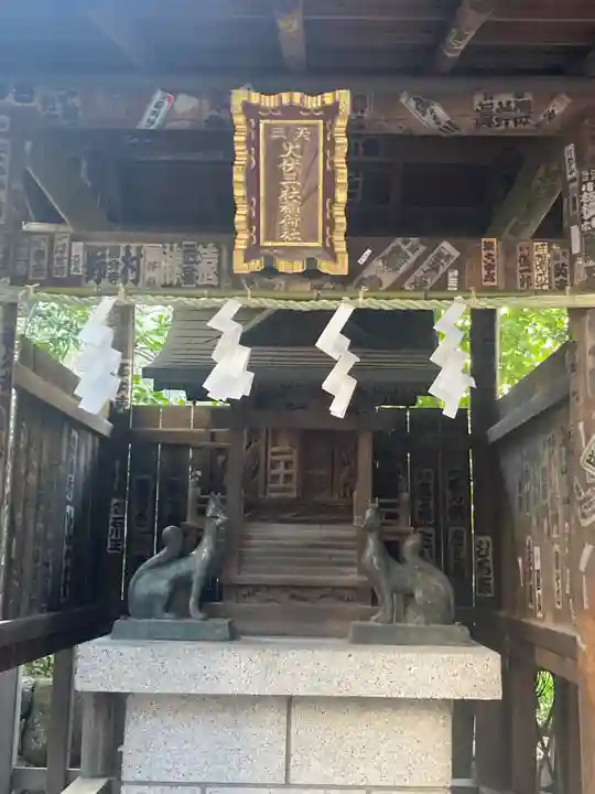 湯島天満宮の末社・摂社