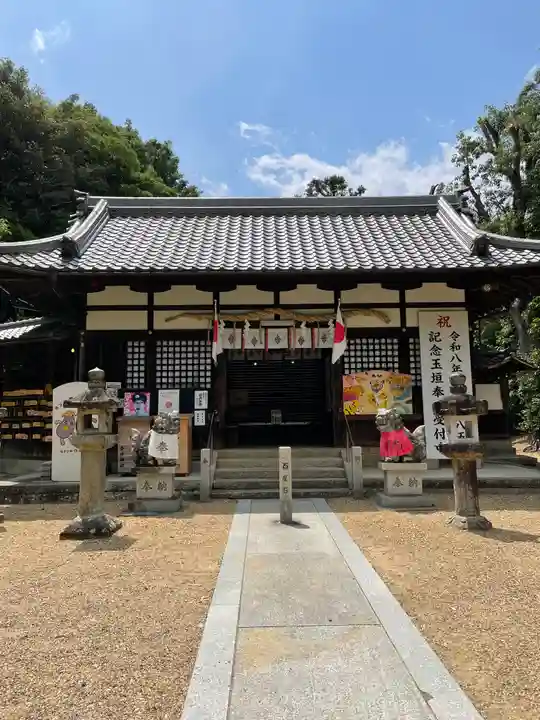 春日神社(茄子作)の本殿・本堂