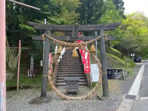 八雲神社の鳥居