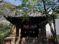 四合稲荷神社の{uncategorized: "未分類", other: "その他", undefined: "問題あり", building: "その他建物", grave: "お墓", sacred_gate: "鳥居", guardian: "狛犬", statue: "像", buddha: "仏像", history: "歴史", nature: "自然", garden: "庭園", animal: "動物", pagoda: "塔", temizu: "手水舎", mountain_gate: "山門・神門", sanctuary: "本殿・本堂", subordinate: "末社・摂社", art: "芸術", scenery: "景色", jizo: "地蔵", ema: "絵馬", goshuin: "御朱印", omikuji: "おみくじ", items: "授与品その他", amulet: "お守り", goshuincho: "御朱印帳", eats: "食事", festival: "お祭り", votive_dance: "神楽", shichigosan: "七五三参", wedding: "結婚式", experience: "体験その他", initially: "初詣", around: "周辺", anti_infection: "感染症対策"}