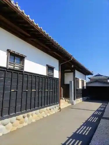 光蓮寺の山門