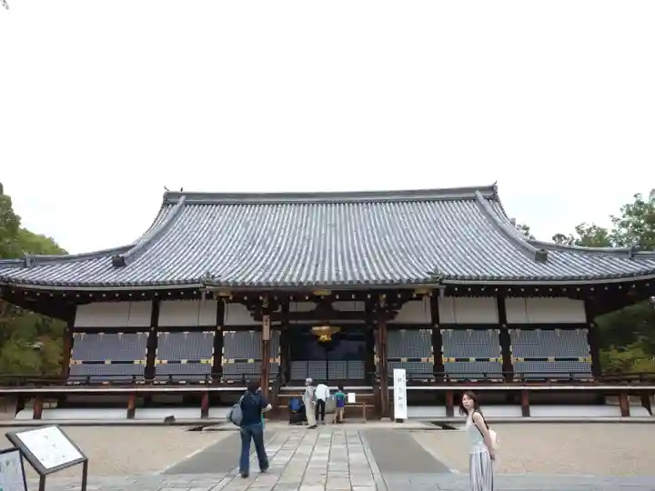 仁和寺の本殿・本堂