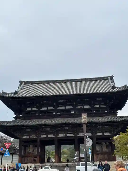 仁和寺の{uncategorized: "未分類", other: "その他", undefined: "問題あり", building: "その他建物", grave: "お墓", sacred_gate: "鳥居", guardian: "狛犬", statue: "像", buddha: "仏像", history: "歴史", nature: "自然", garden: "庭園", animal: "動物", pagoda: "塔", temizu: "手水舎", mountain_gate: "山門・神門", sanctuary: "本殿・本堂", subordinate: "末社・摂社", art: "芸術", scenery: "景色", jizo: "地蔵", ema: "絵馬", goshuin: "御朱印", omikuji: "おみくじ", items: "授与品その他", amulet: "お守り", goshuincho: "御朱印帳", eats: "食事", festival: "お祭り", votive_dance: "神楽", shichigosan: "七五三参", wedding: "結婚式", experience: "体験その他", initially: "初詣", around: "周辺", anti_infection: "感染症対策"}