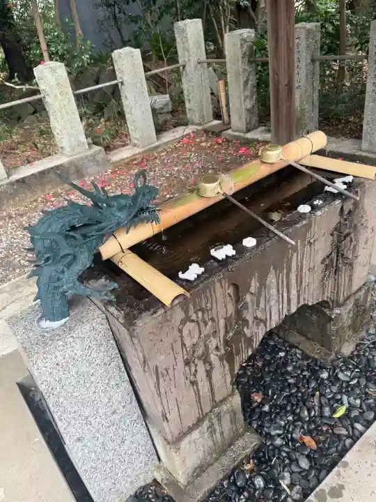 佐野赤城神社の{uncategorized: "未分類", other: "その他", undefined: "問題あり", building: "その他建物", grave: "お墓", sacred_gate: "鳥居", guardian: "狛犬", statue: "像", buddha: "仏像", history: "歴史", nature: "自然", garden: "庭園", animal: "動物", pagoda: "塔", temizu: "手水舎", mountain_gate: "山門・神門", sanctuary: "本殿・本堂", subordinate: "末社・摂社", art: "芸術", scenery: "景色", jizo: "地蔵", ema: "絵馬", goshuin: "御朱印", omikuji: "おみくじ", items: "授与品その他", amulet: "お守り", goshuincho: "御朱印帳", eats: "食事", festival: "お祭り", votive_dance: "神楽", shichigosan: "七五三参", wedding: "結婚式", experience: "体験その他", initially: "初詣", around: "周辺", anti_infection: "感染症対策"}
