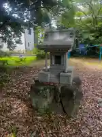 柿本神社の{uncategorized: "未分類", other: "その他", undefined: "問題あり", building: "その他建物", grave: "お墓", sacred_gate: "鳥居", guardian: "狛犬", statue: "像", buddha: "仏像", history: "歴史", nature: "自然", garden: "庭園", animal: "動物", pagoda: "塔", temizu: "手水舎", mountain_gate: "山門・神門", sanctuary: "本殿・本堂", subordinate: "末社・摂社", art: "芸術", scenery: "景色", jizo: "地蔵", ema: "絵馬", goshuin: "御朱印", omikuji: "おみくじ", items: "授与品その他", amulet: "お守り", goshuincho: "御朱印帳", eats: "食事", festival: "お祭り", votive_dance: "神楽", shichigosan: "七五三参", wedding: "結婚式", experience: "体験その他", initially: "初詣", around: "周辺", anti_infection: "感染症対策"}
