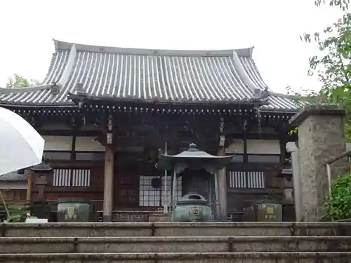 妙蓮寺の本殿・本堂