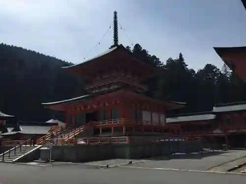 比叡山延暦寺の塔