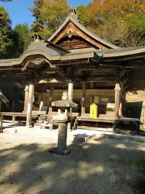 川見薬師寺の本殿・本堂