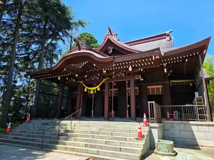 八心大市比古神社の{uncategorized: "未分類", other: "その他", undefined: "問題あり", building: "その他建物", grave: "お墓", sacred_gate: "鳥居", guardian: "狛犬", statue: "像", buddha: "仏像", history: "歴史", nature: "自然", garden: "庭園", animal: "動物", pagoda: "塔", temizu: "手水舎", mountain_gate: "山門・神門", sanctuary: "本殿・本堂", subordinate: "末社・摂社", art: "芸術", scenery: "景色", jizo: "地蔵", ema: "絵馬", goshuin: "御朱印", omikuji: "おみくじ", items: "授与品その他", amulet: "お守り", goshuincho: "御朱印帳", eats: "食事", festival: "お祭り", votive_dance: "神楽", shichigosan: "七五三参", wedding: "結婚式", experience: "体験その他", initially: "初詣", around: "周辺", anti_infection: "感染症対策"}