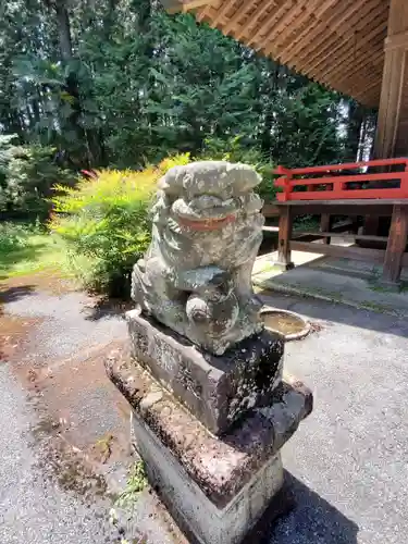 高靇神社の狛犬